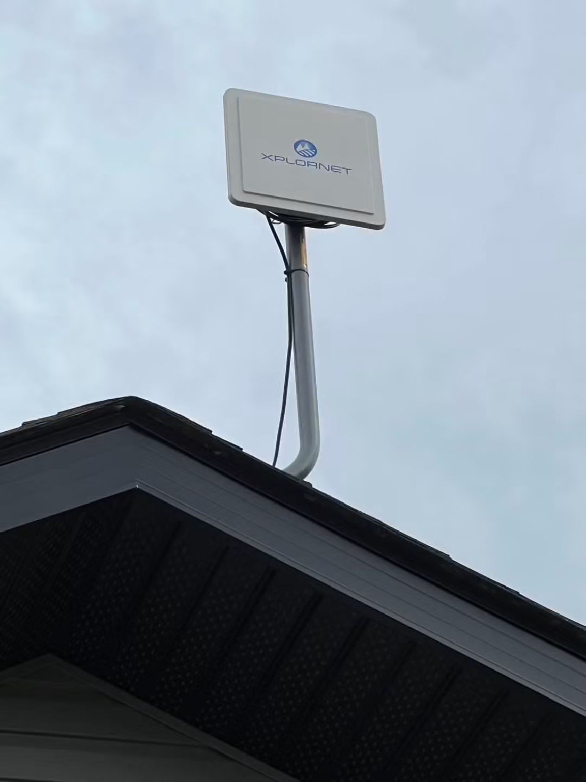 Xplore wireless internet radio installed at a customer site